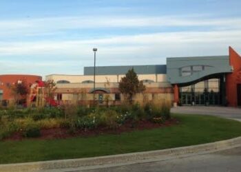 Apart from $37,000 in fines, court adjudicates Winnipeg church’s drive-in service contravenes health orders