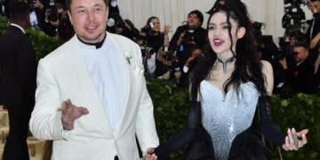 Elon Musk’s girlfriend says she ‘finally’ has COVID-19