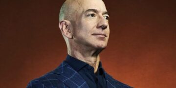 Jeff Bezos to Resign as CEO of Amazon