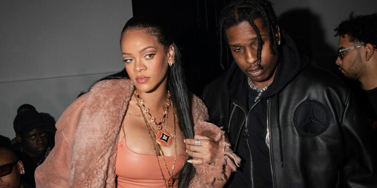 Rihanna:  Raising My Child In Barbados Is My Dream But Probably Won’t Be