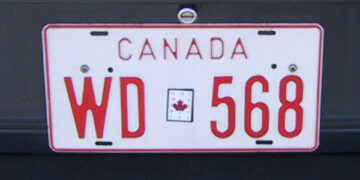 Ottawa police reveal officers will soon commence issuing $110 fines for expired license plates