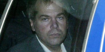 Man who shot Ronald Reagan regains freedom after four decades