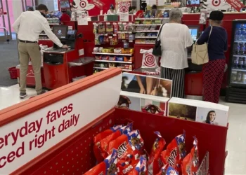 Just keep your returns: Stores weigh paying customers not to bring back unwanted items