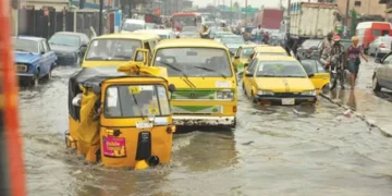 Lagos State government begs residents over floods