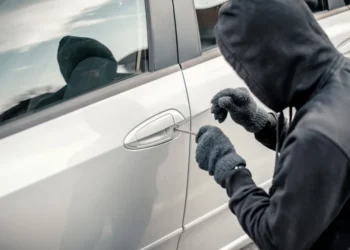 Prevent vehicle theft with these savvy tips
