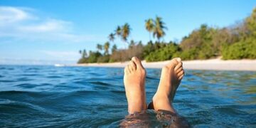 Leave financial stress behind while you’re on vacation