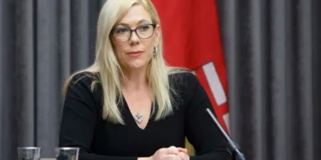 Manitoba will not appeal court ruling on child benefit payments