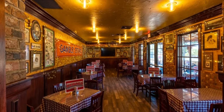 Ontario to allow restaurants and bars to serve alcohol from 7 a.m. for World Cup