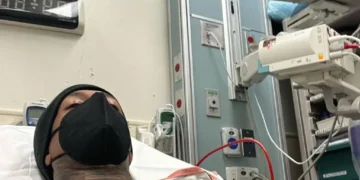 Nick Cannon hospitalized
