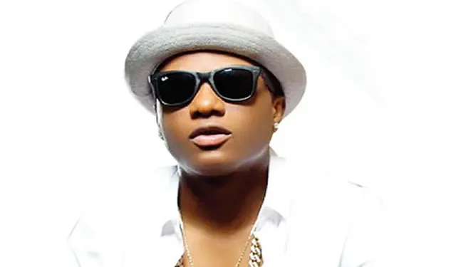 Wizkid begs Ghanaian fans for missing concert