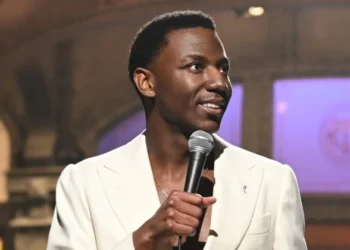 Comedian Jerrod Carmichael to Host Golden Globes