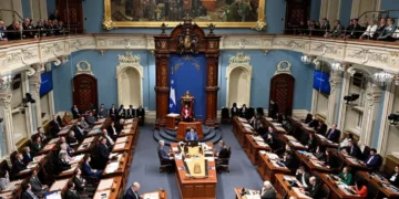 Quebec Makes Oath to King Optional For Politicians