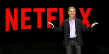 Netflix co-founder steps down as company CEO