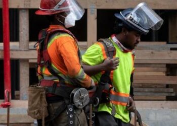 More than 15,000 workers’ compensation claims filed in British Columbia