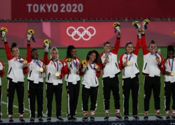 Canada Women’s National Soccer Team threatens to boycott the next team camp over pay equity