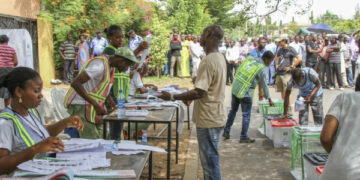 African Union to deploy 90-strong observer mission for Nigeria’s elections, by Stanley Ugagbe