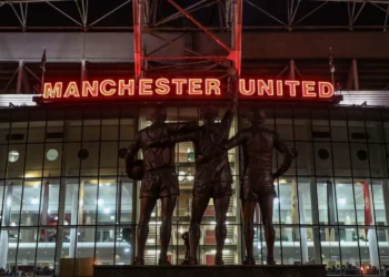 Qatar Place ‘Glory Restoration’ Bid To Buy Manchester United