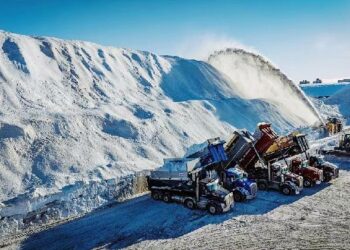 Extreme cold temperatures in Montreal cause ‘sea smoke ‘