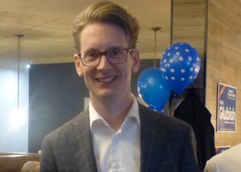 Alberta Invests Over $80 Million in Canadian Critical Drug Initiative