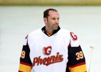 Petr Cech to Compete in Ice Hockey Final for Chelmsford Chieftains