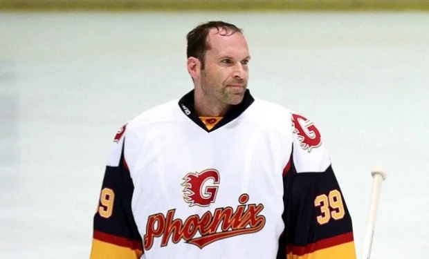 Petr Cech to Compete in Ice Hockey Final for Chelmsford Chieftains