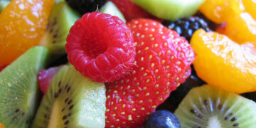 5 fruits that make women enjoy sex and have a sweet-smelling lady bit, By Stanley Ugagbe