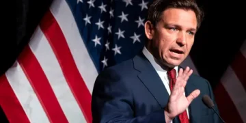 Florida government bans abortions after six weeks of pregnancy