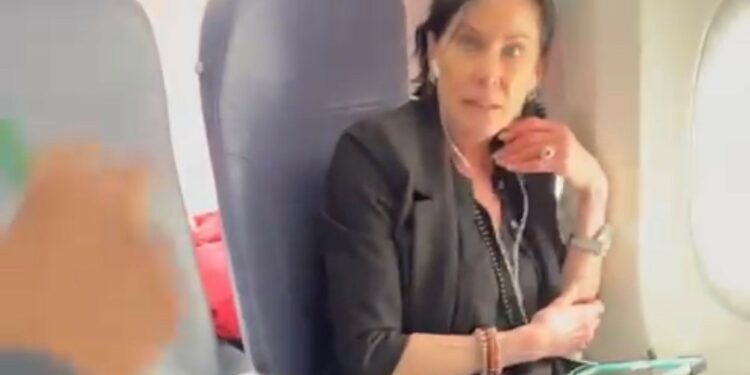 Adeola Adeyemi urges Canadians to help him fish out the racist that gives his wife, a nursing mother, middle finger salute during Vancouver to Calgary flight (Video)