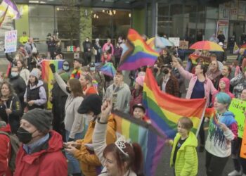 Protesters fight outside Drag Queen Story Hour at Ontario Library