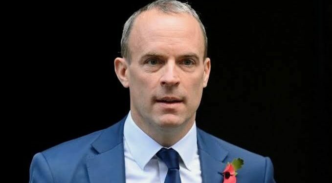 British Deputy Prime Minister resigns