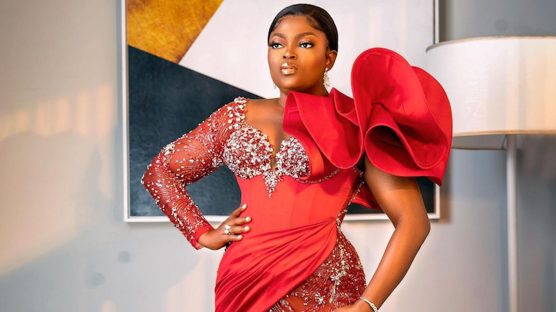 Funke Akindele celebrates Bimbo Ademoye after breaking her AMVCA records