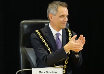 Ottawa urges province to review homelessness funding