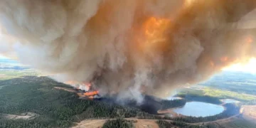 Wildfires Threaten Calgary, Evacuations Commence