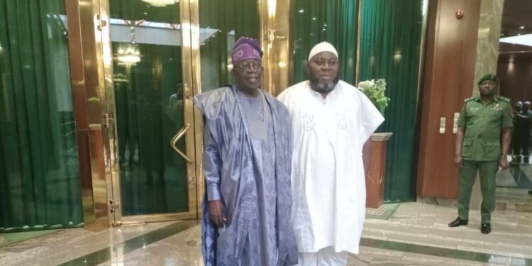 Nigerian Army, Navy Officers Fingered in Oil Theft Scandal