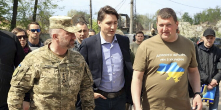 Trudeau and Freeland make surprise visit to Kyiv