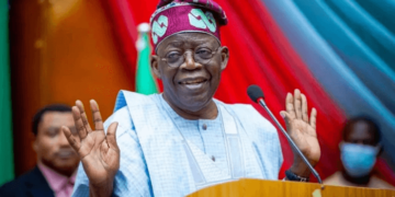 “Tinubu will be disqualified and heaven will not fall’-Nigerians react as Tinubu’s lawyers warn tribunal over his disqualification because he did not score 25% in FCT