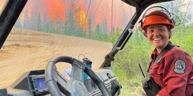 Firefighter dies while fighting massive fire in British Columbia