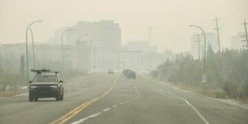Evacuation of Yellowknife ordered as wildfires approach