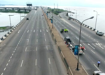 Nigerian Government to shut 3rd mainland bridge for repairs