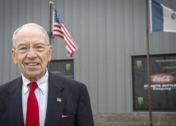 Grassley Accuses US Officials of Ignoring Mexican Corruption for Decades During Drug War