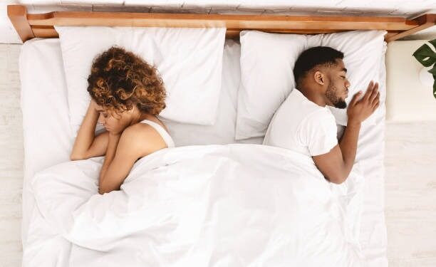 Exploring the Benefits and Challenges of Separate Bedrooms in a Relationship