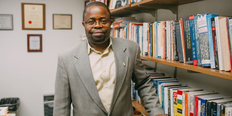 Nigerian-Born Academic, Nwauwa, Bags Professor Of Service Excellence Award In US