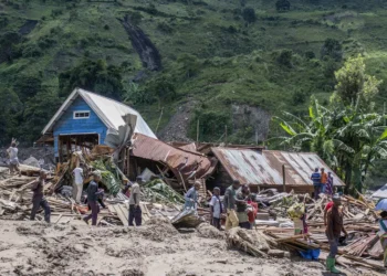 17 dead, dozens missing in Congo landslide