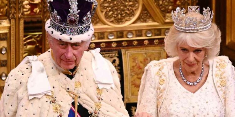 Royal Canadian Mint to commence replacing the image of late queen with King Charles