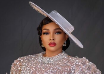 Mercy Aigbe escapes death as car tyre burst on highway (video)