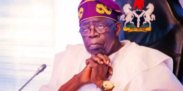 Tinubu urges Nigerian doctors abroad to return home