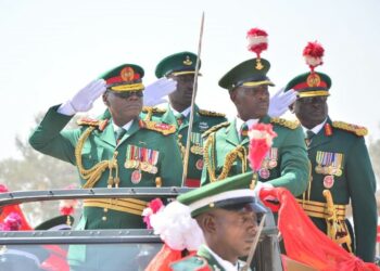 Nigerian Army promotes 122 senior officers