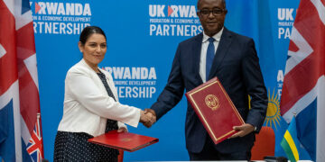 Illegal Migrants to be airlifted to Rwanda in exchange for £140m as UK and Rwanda agree controversial Asylum deal