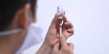 Canada Health Gives Green Light to RSV Vaccine for Maternal Immunization