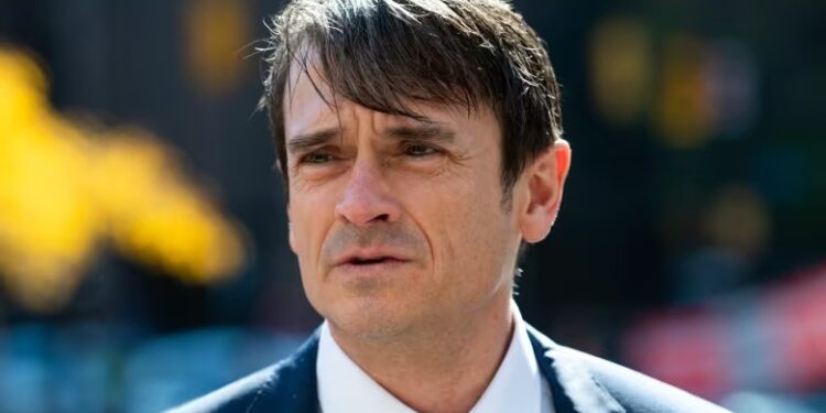 Crown Seeks 28-Year Term for Ortis in Leaking Secrets Case